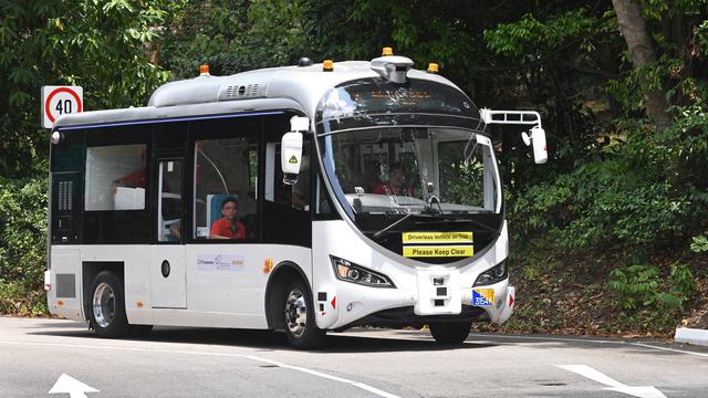 Bus Tanpa Sopir di Singapura