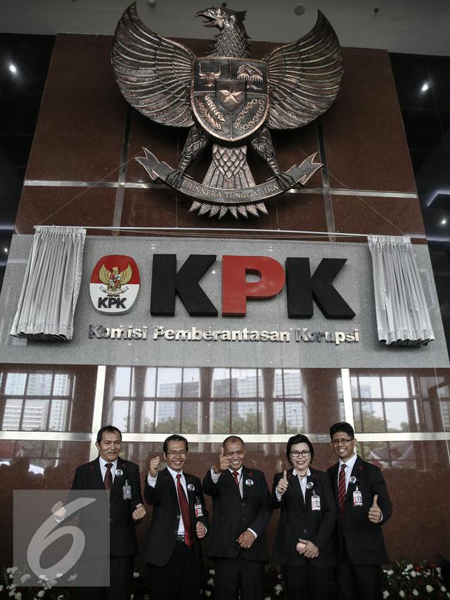 20151229-Pimpinan-KPK-Lama-dan-Baru-Jakarta-FF