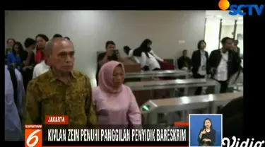 Menurut Kivlan, pengertian makar dalam KUHP adalah upaya mengubah bentuk pemerintahan dengan menggunakan senjata.