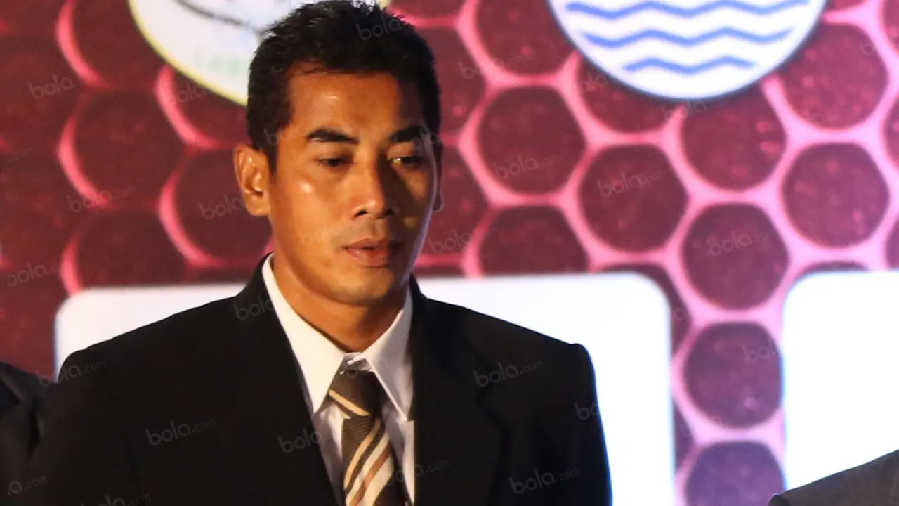 Menpora dan Ketua PSSI Bahas Meninggalnya Choirul Huda