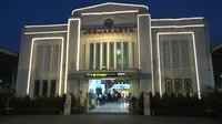 PT Kereta Api Indonesia (Persero) menyediakan total 31.300 tiket diskon untuk kereta api jarak jauh kelas eksekutif, bisnis, dan ekonomi.  Masyarakat dapat membeli tiket diskon tersebut pada tanggal 9-13 April 2023 di mana masing-masing hari tersebut dibuka sebanyak 6.260 tiket diskon.