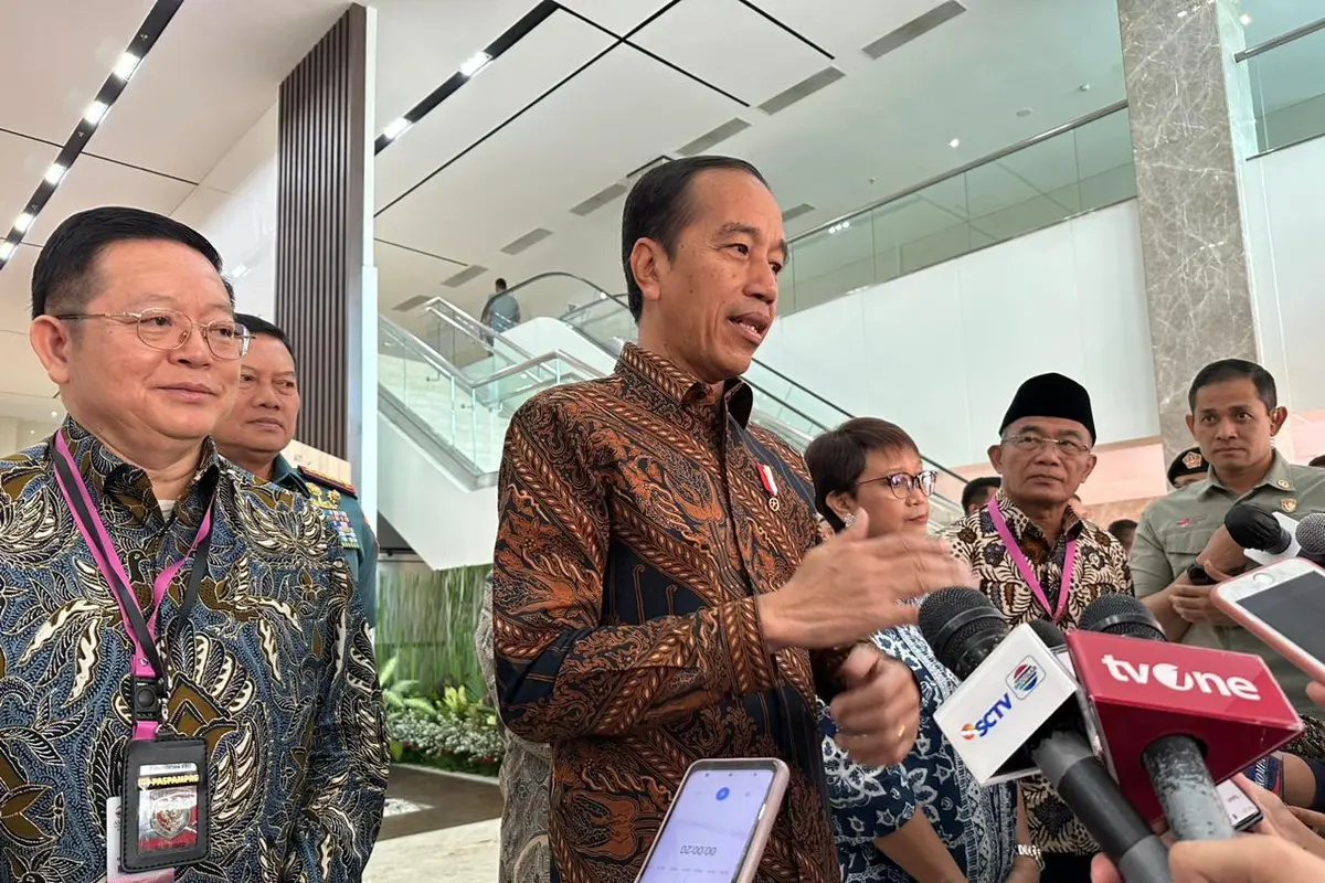 Presiden Joko Widodo (Jokowi) usai acara 56th ASEAN Day di Jakarta, Selasa (8/8/2023). (Liputan6/Benedikta Miranti)