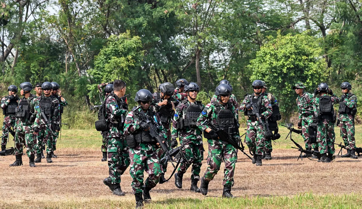 Latihan ini telah berkembang menjadi semacam agenda bersama multinasional yang dirancang untuk meningkatkan kemampuan bersama. (JUNI KRISWANTO/AFP)