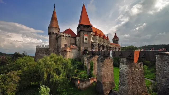 Corvin Castle