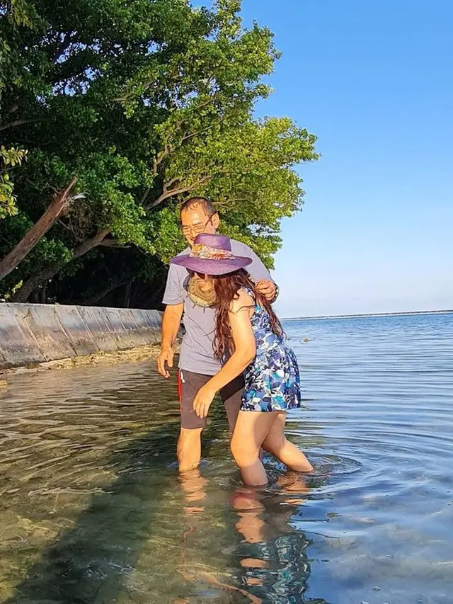 Setir Kapal Sendiri, 6 Potret Liburan Mewah Mayangsari di Bali Bareng Suami