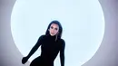 “Untuk Kanye, karena benar-benar memperkenalkan aku pada dunia mode,” ujar Kim Kardashian, dikutip People. (Instagram/kimkardashian).