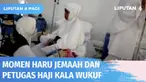 Puncak ibadah haji, wukuf di Padang Arafah sudah diselesaikan seluruh jemaah haji, termasuk dari Indonesia. Sejumlah momen haru terjadi, saat jemaah asal Indonesia menjalani prosesi wukuf, termasuk bagi para petugas haji, yang harus mengurus para jem...