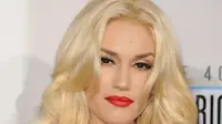 Christina Aguilera memilih untuk cuti dari kursi juri The Voice dan kabarnya Gwen Stefani ditunjuk sebagai penggantinya selama satu musim.