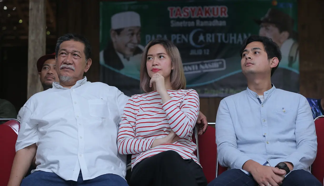 Deddy Mizwar dan Para Pencari Tuhan Jilid 12