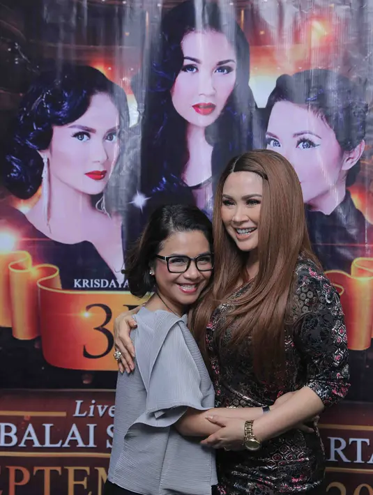 Segmen KDRT dijadikan salah satu yang menjadi kejutan dalam konsernya nanti. KDRT diambil dari ketiga nama penyanyi senior tersebut. (Andy Masela/Bintang.com)