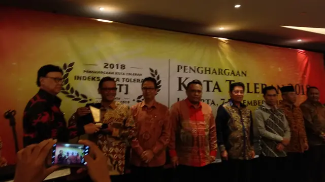 10 kota meraih penghargaan Kota Toleran (Liputan6.com/Delvira)