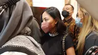 Selebgram Rachel Vennya diperiksa di Polda Metro Jaya, Senin (1/11/2021). (Liputan6.com/ Ady Anugrahadi)