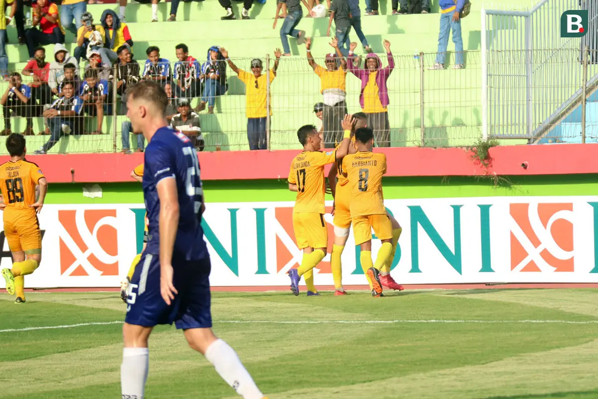 Bhayangkara FC vs PSIS Semarang