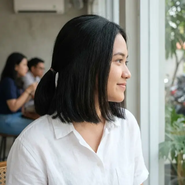 Ilustrasi Model Rambut Wanita Blunt Bob Sebahu