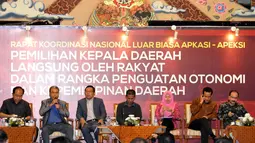 Asosiasi Pemerintah Kabupaten Seluruh Indonesia (Apkasi) dan Asosiasi Pemerintah Kota Seluruh Indonesia (Apeksi) itu melakukan pertemuan rapat koordinasi di Jakarta, (11/9/14). (Liputan6.com/Panji Diksana)