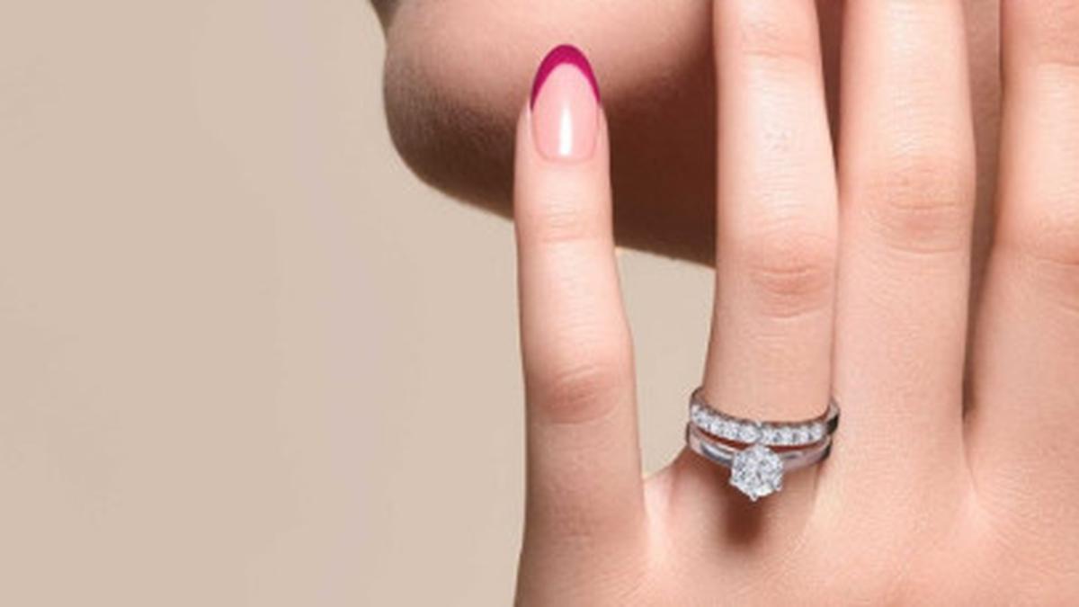 7 Model Cincin Nikah Berlian Terbaru dengan Desain Luxury dan Timeless, Tak Lekang Waktu
