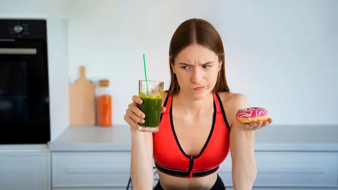 8 Kesalahan Diet No Sugar yang Bikin Gagal Turun Berat Badan (photo by freepik.com)