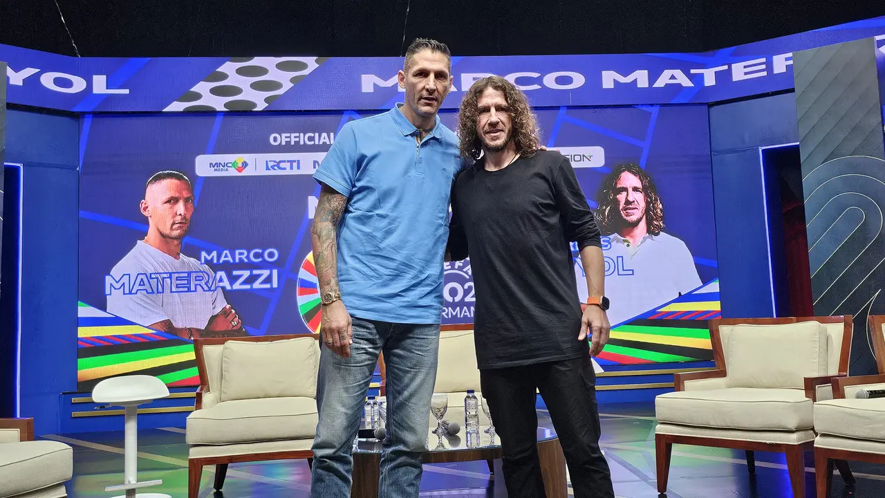 Carles Puyol dan Marco Materazzi saat berada di Jakarta