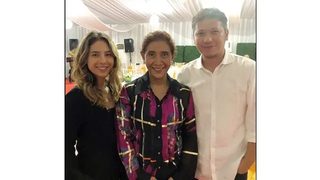 Diisukan Dekat dengan Gading Marten, Ini 7 Potret Putri Susi Pudjiastuti