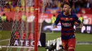 Ekspresi striker Barcelona, Neymar, setelah mencetak gol ke gawang Sevilla pada final Copa del Rey yang berlangsung di Vicente Calderon, Madrid, Minggu (22/5/2016). (AFP/Josep Lago)