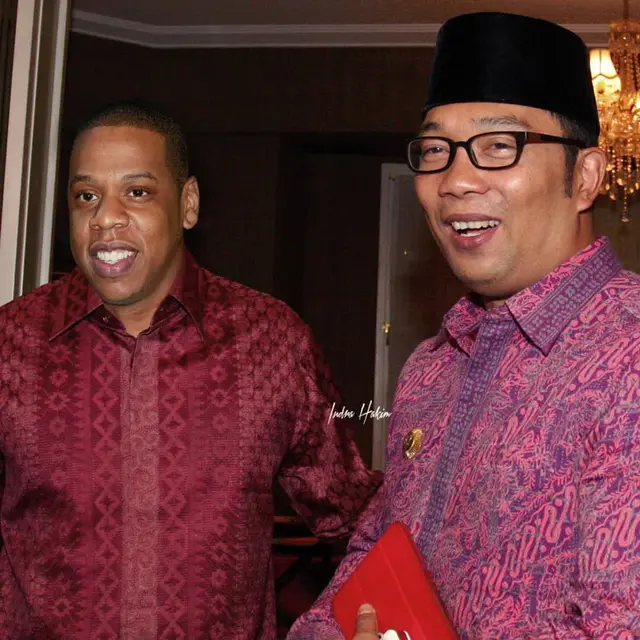 6 Editan Foto Jay-Z Jika Jadi Orang Indonesia Ini Melokal Banget, Kocak
