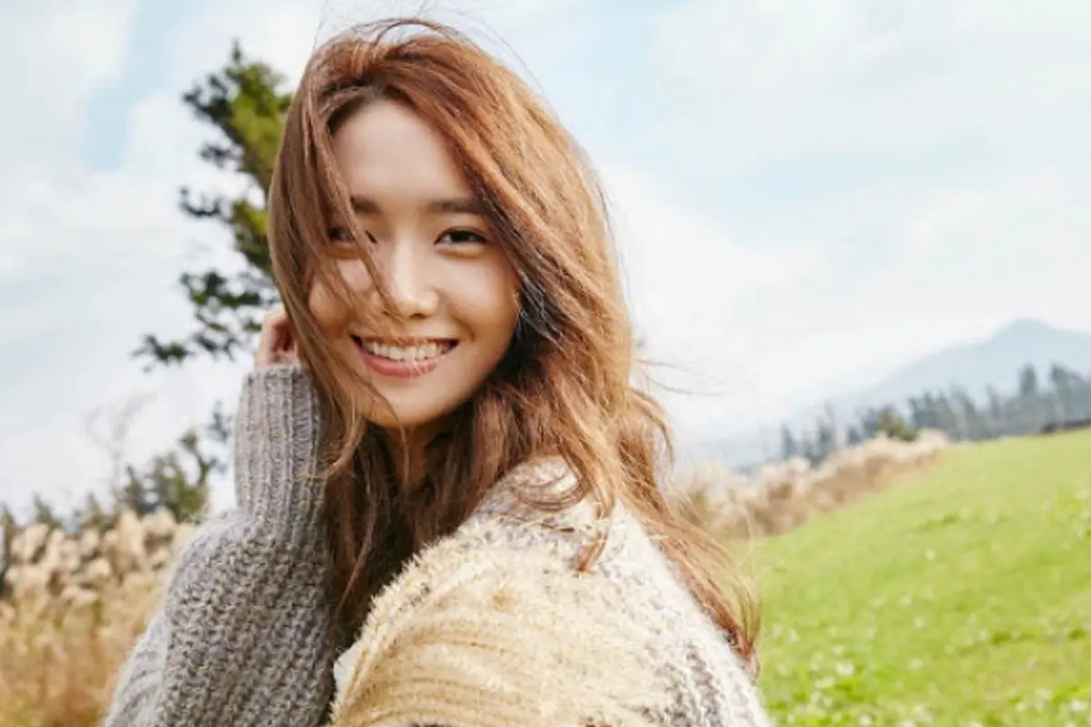 Yoona `Girls Generation`