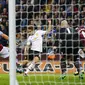 Aston Villa vs Manchester United (Reuters / Darren Staples)