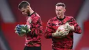 David De Gea. Kiper berusia 30 tahun ini telah 10 musim bersama Manchester United. Ia harus bersaing keras dengan Dean Henderson untuk menjadi kiper utama. Akibat sering membuat blunder, musim lalu ia mulai tersingkir dan hanya tampil dalam 36 laga di semua ajang. (Foto: AFP/Pool/Laurence Griffiths)