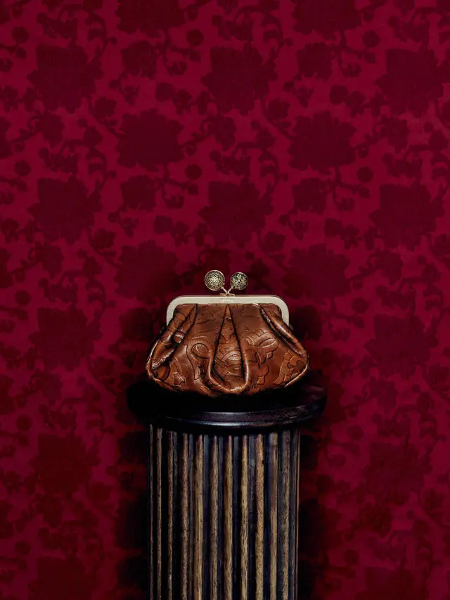 Weekend Max Mara Bawa Nuansa Spanyol ke Koleksi Tas Terbarunya (photo by Weekend Max Mara)