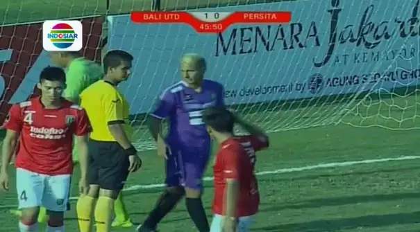 Highlights Piala Presiden 2015 antara Bali United vs Persita Tangerang di Stadion I Wayan Dipta, Gianyar Bali, Senin (7/8/2015).