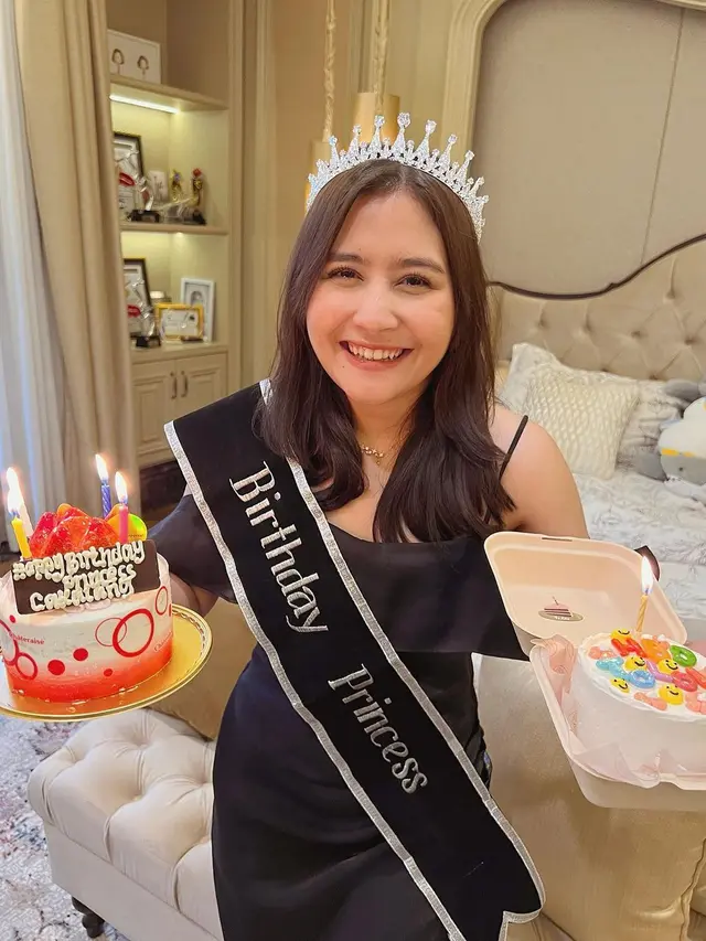 [Fimela] Prilly Latuconsina