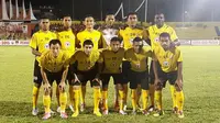 Semen Padang di ISL 2015 (Bola.com/Arya Sikumbang)