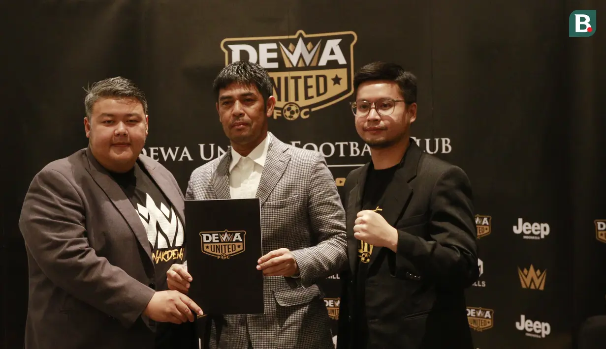 Nil Maizar rencananya akan mempertahankan sekitar 40 persen pemain lama dan mencari pemain yang sesuai dengan karakter kepelatihannya, termasuk pemain asing. Ia juga mempunyai target tinggi untuk membawa Dewa United bercokol di papan atas Liga 1 pada musim mendatang. (Bola.com/M Iqbal Ichsan)