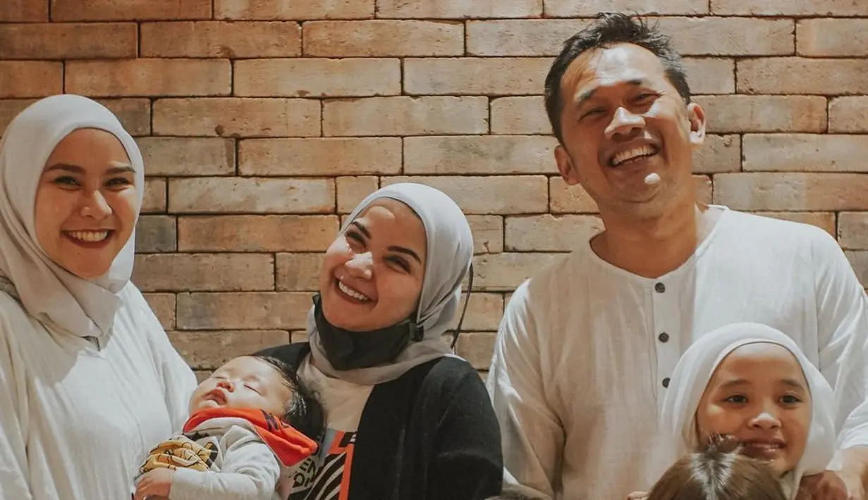 Zaskia Adya Mecca (Instagram/zaskiadyamecca)