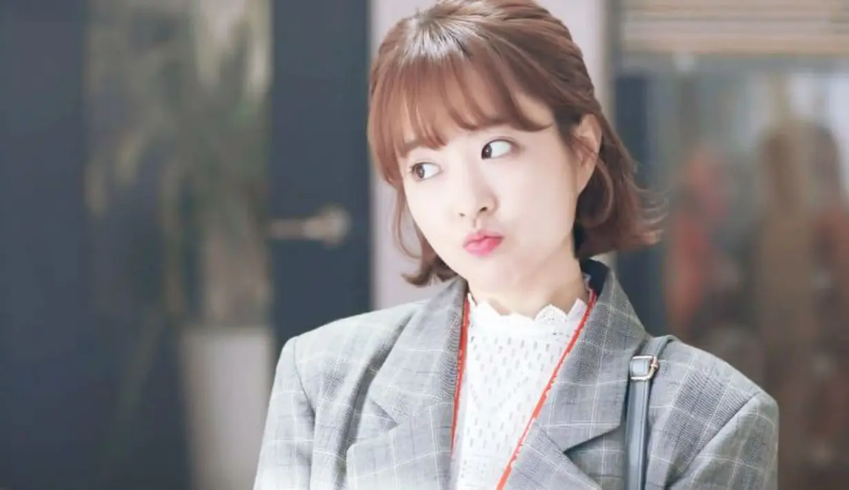 Dilansir dari Soompi, Park Bo Young pun buka-bukaan ketika ditanya kapan ingin menikah. (Koreaboo)