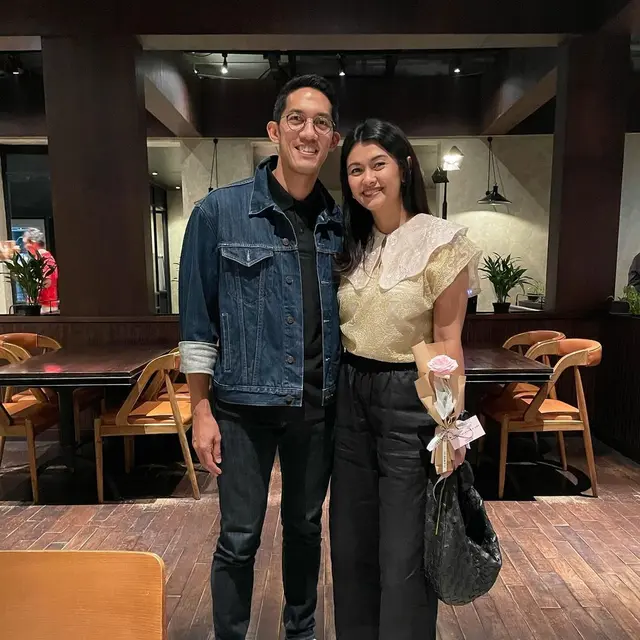 6 Potret Anggur Aulia 'Heart Series' Bareng Suami, Lama Vakum dari Industri Hiburan