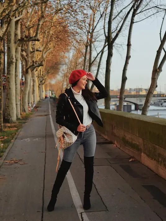 (Instagram/amandarawles)