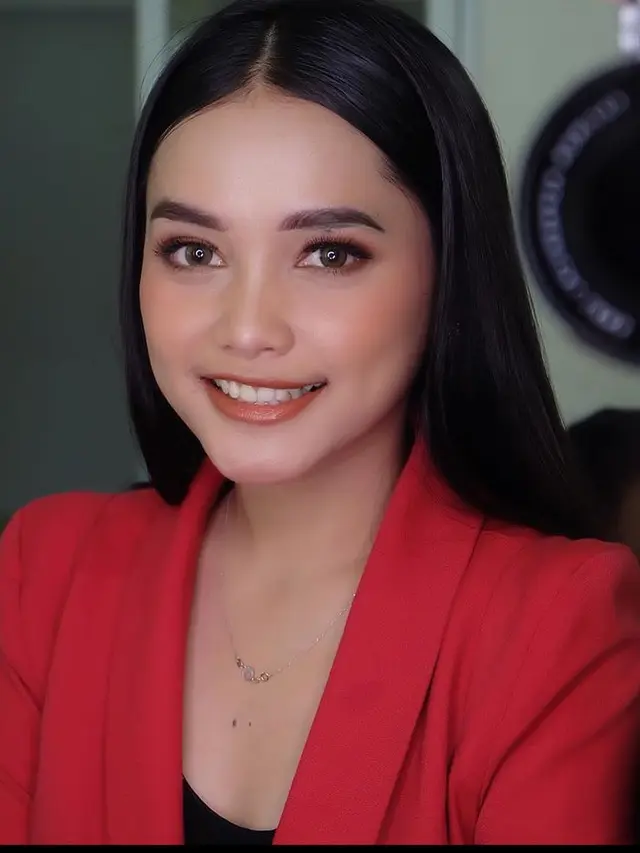 ilustrasi potret mela amalia, seorang aktris sinetron indosiar yang mengawali karir sebagai pedangdut/instagram: mela_amalia19