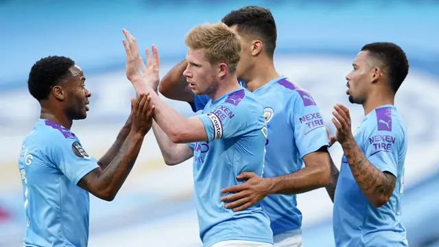 Manchester City Bantai Liverpool 4-0 di Etihad
