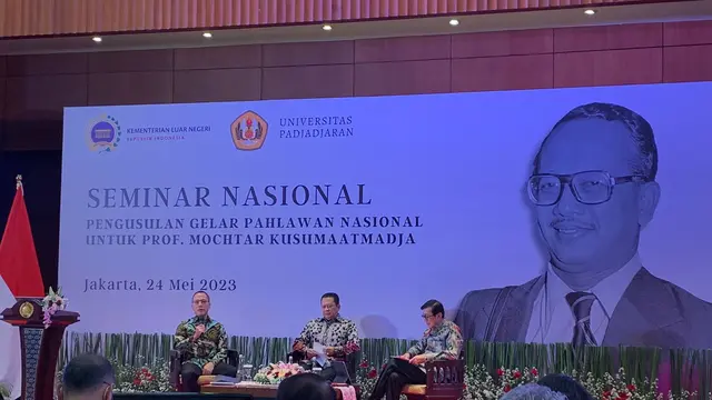 Seminar Nasional Pengusulan Gelar Pahlawan Nasional untuk Prof. Mochtar Kusumaatmadja di Kementerian Luar Negeri, Rabu (24/5/2023). (Liputan6/Benedikta Miranti)
