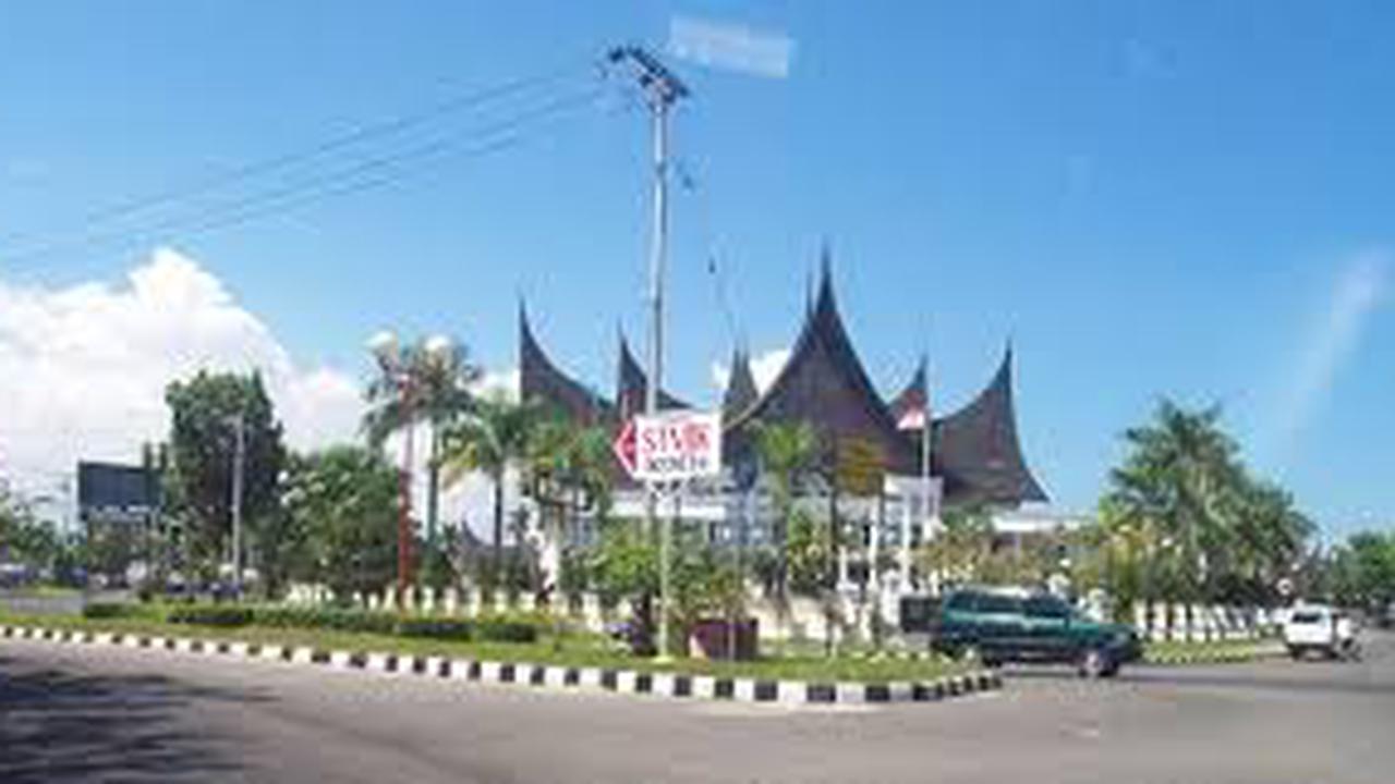 Pemkot Padang Gelontorkan Dana 600-an Juta untuk Lingkungan Sehat