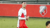 Calon pemain naturalisasi Timnas Indonesia U-20, Ivar Jenner dipromosikan ke tim utama FC Utrecht. (Instagram FC Utrecht).
