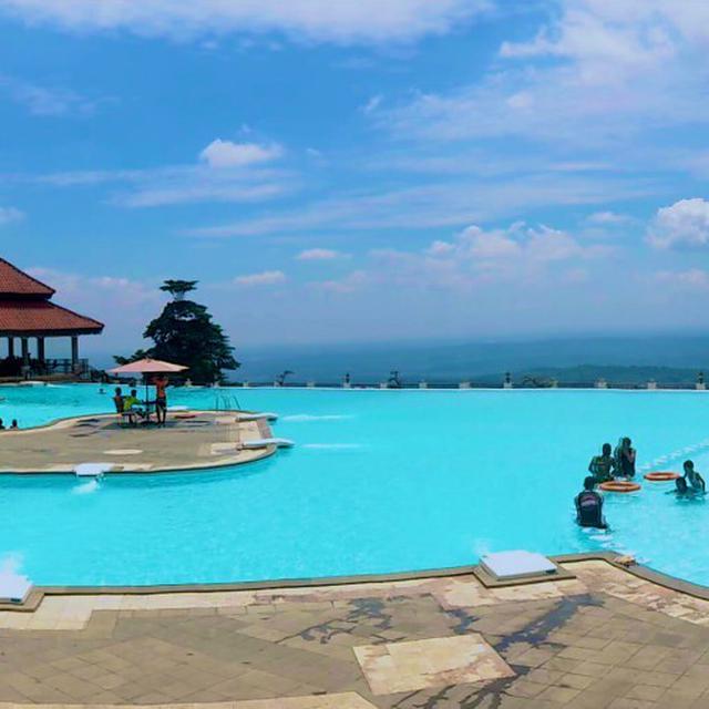 Hotel Dengan Kolam Renang Paling Hits Di Indonesia Lifestyle Liputan6 Com