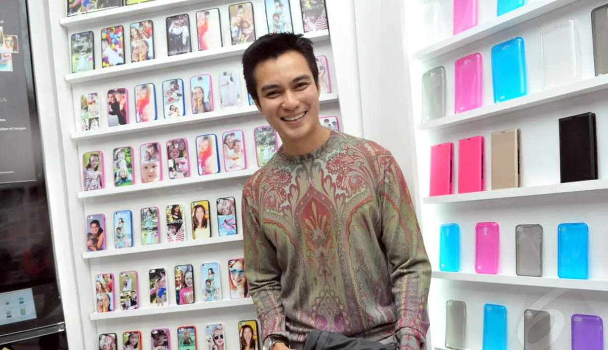 Namun, Baim Wong menekankan hingga kini belum punya jalinan khusus dengan janda Uje, Pipik Dian Irawati, Jakarta, (18/9/14). (Liputan6.com/Panji Diksana)