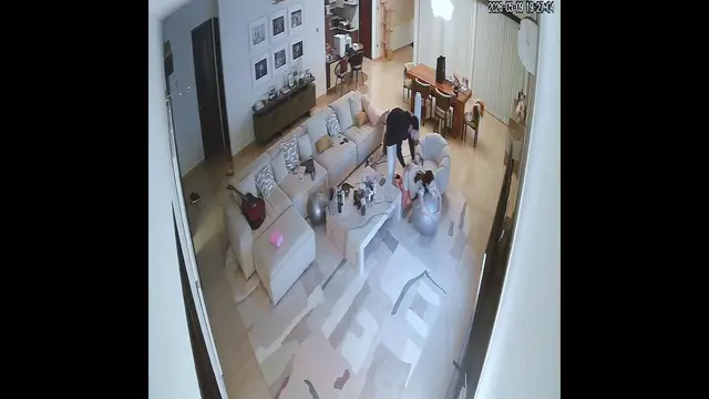 Potret Ruang TV Rumah Al Ghazali dan Alyssa Daguise