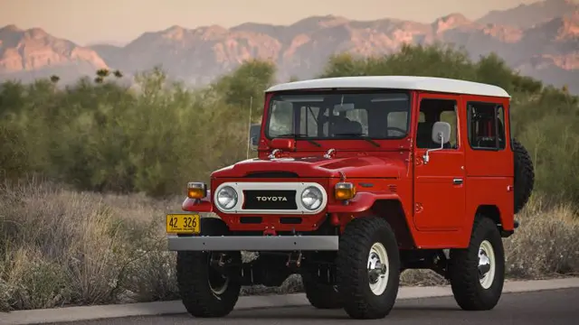 Toyota Hardtop, SUV Tangguh yang "Doyan Minum"