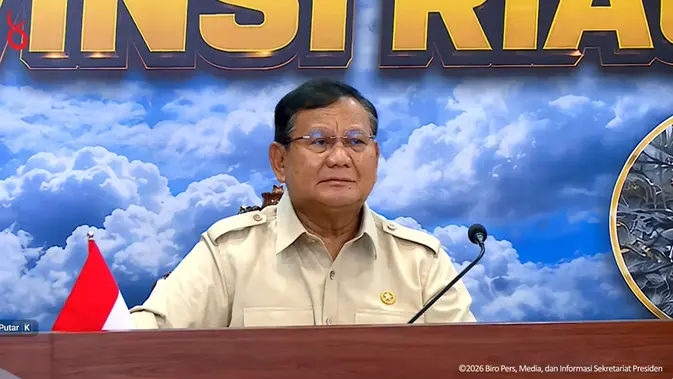 Tiba di Riau, Prabowo Pimpin Langsung Penanganan Kebakaran Hutan