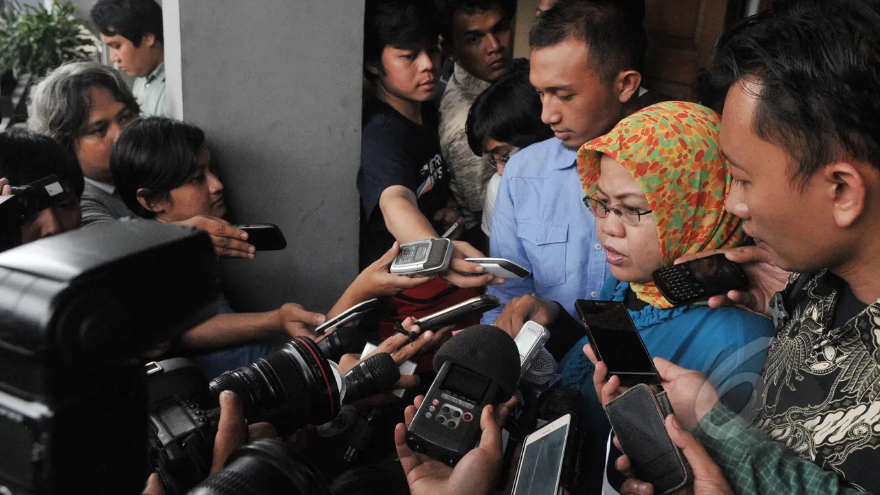 Novel Bawesdan Daftarkan Permohonan Praperadilan