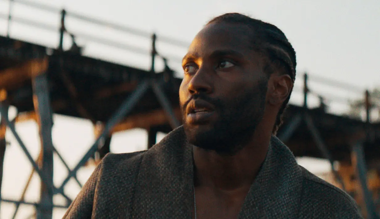 Adapun aktor dan aktris yang membintangi film ini adalah John David Washington, Gemma Chan, Ken Watanabe, dan masih banyak lagi. Aktor John David Washington sebelumnya sudah pernah membintangi beberapa film seperti Beckett (2021) dan Amsterdam (2022). (20th Century Studios via AP)
