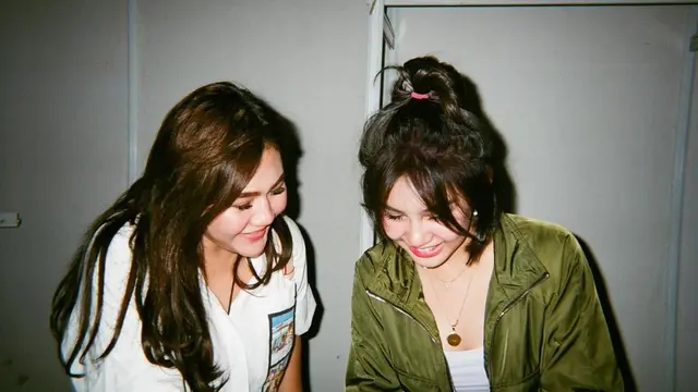 Sissy Prescillia dan Vanesha Prescilla.